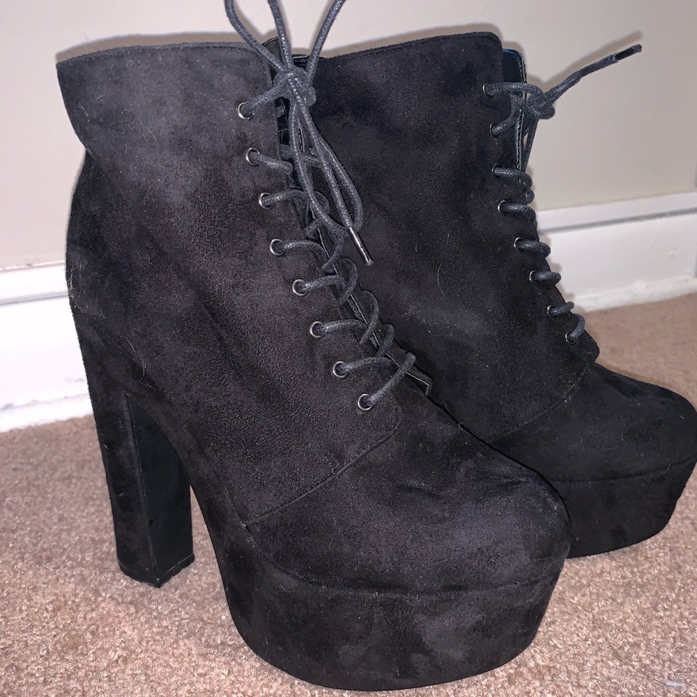 Shi Platform Booties